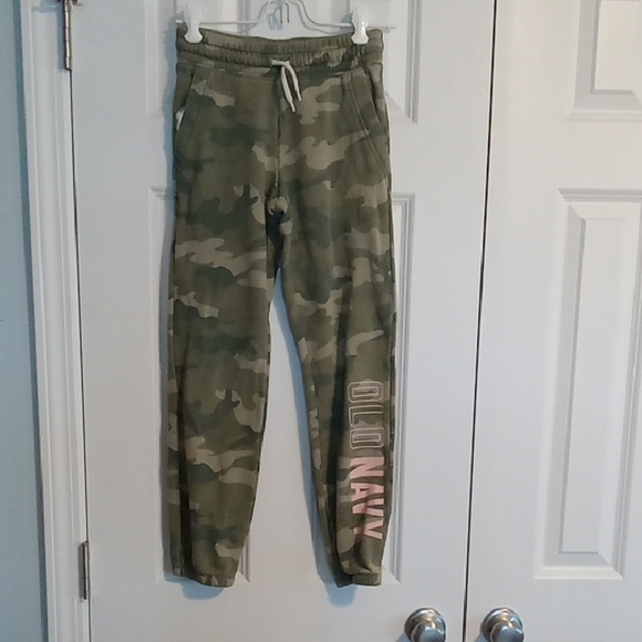 Old Navy Other - Old Navy Kids Camo Joggers - Green and Pink